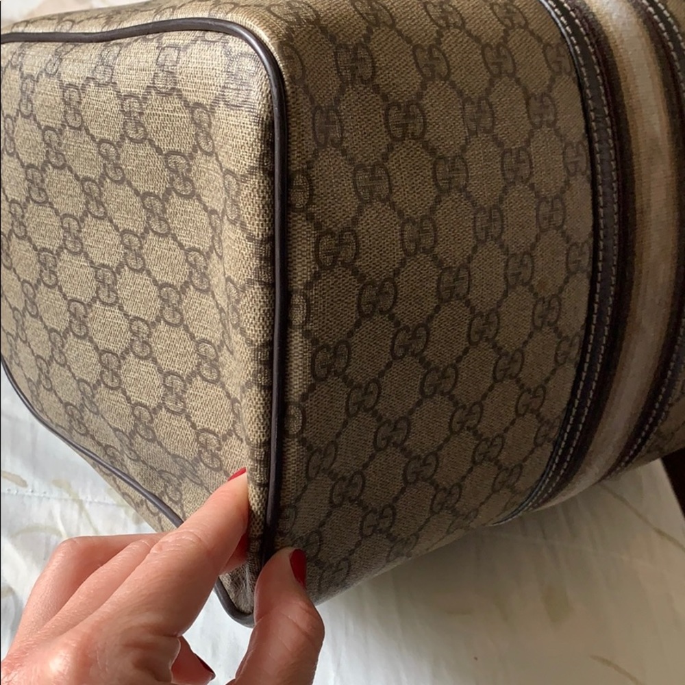 Heavily used Gucci Boston - Picture 3 of 7